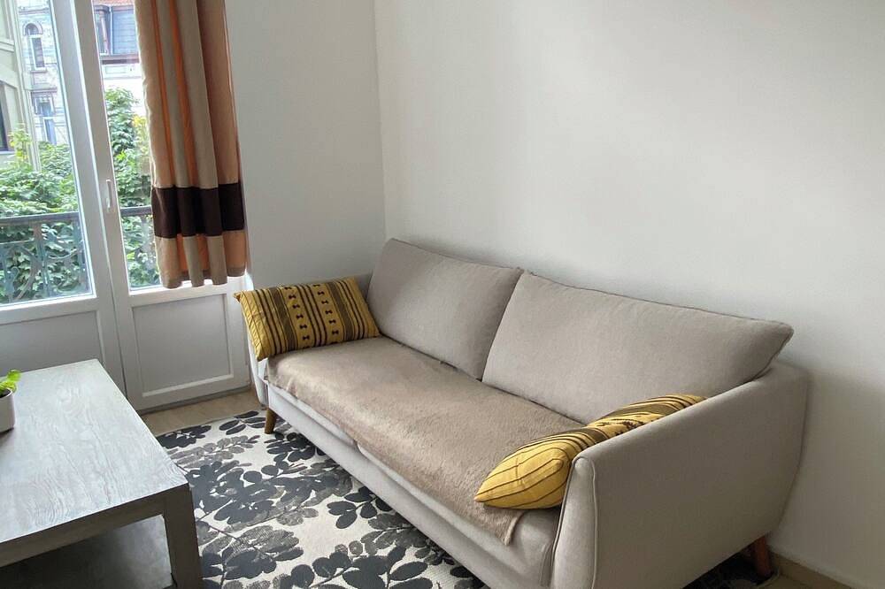 Ganze Wohnung, Bright & Renovated 1 Bedroom Apartment @Brussels St-Gilles in Saint-Gilles (Belgien), Brüssel und Umgebung