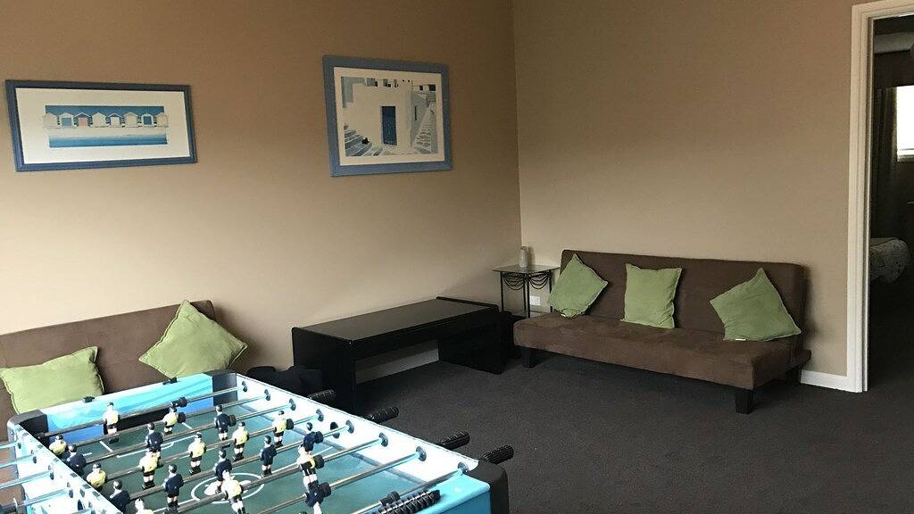 Holiday Home for 8 People in Warrnambool, City of Warrnambool