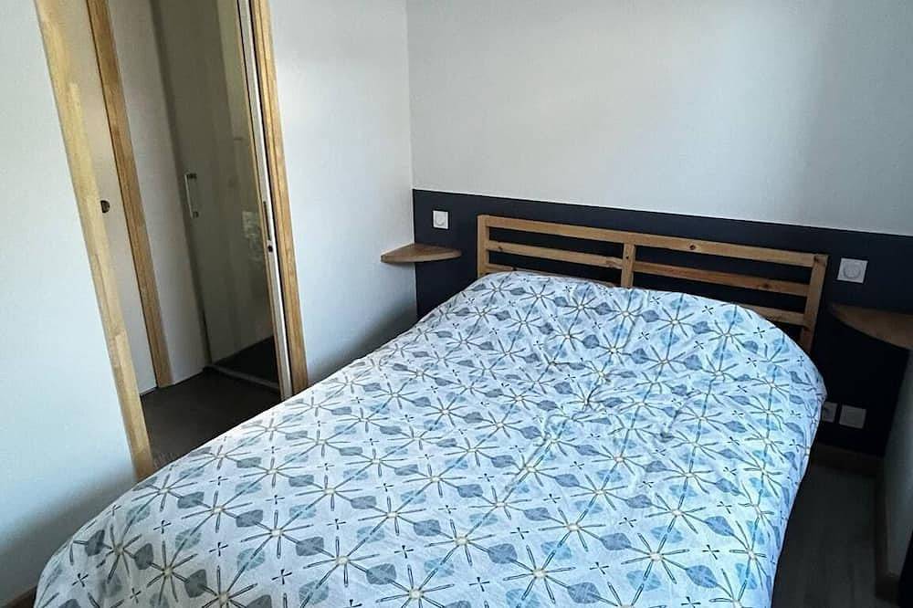 5 bedroom Breton house near the sea in Saint-Pôtan, Dinan und Umgebung