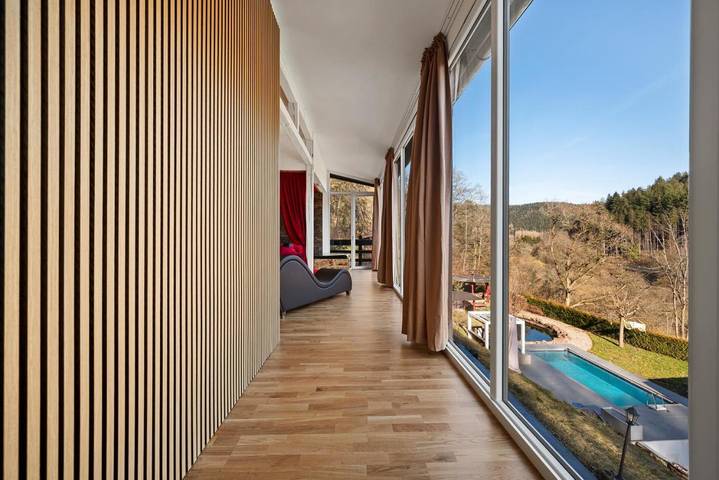 Ferienhaus für 2 Personen, mit Balkon und Whirlpool sowie Terrasse und Sauna in Neubulach - 4
