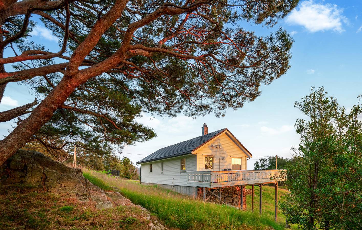 Ferienhaus für 9 Personen mit Terrasse in Gulen