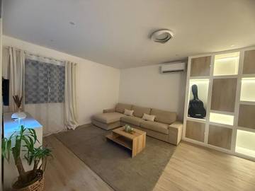 Gîte pour 6 personnes, avec terrasse et vue à Feucherolles