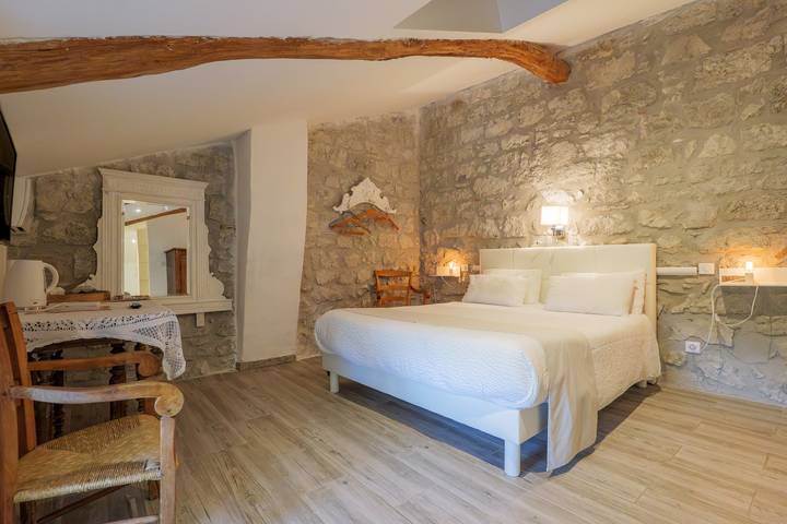 Chambre d’hôte pour 2 personnes, avec jardin et jacuzzi ainsi que sauna et bassin pour enfant - 1