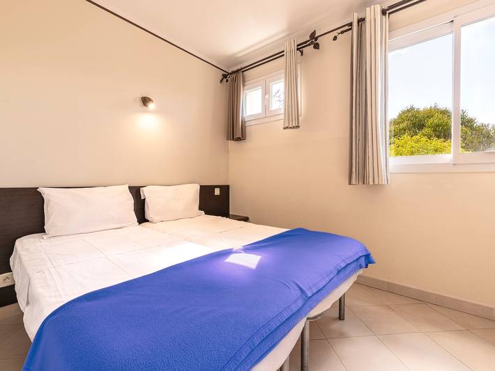 Location de vacances pour 4 personnes, avec Balcon et Piscine dans Favone - 4