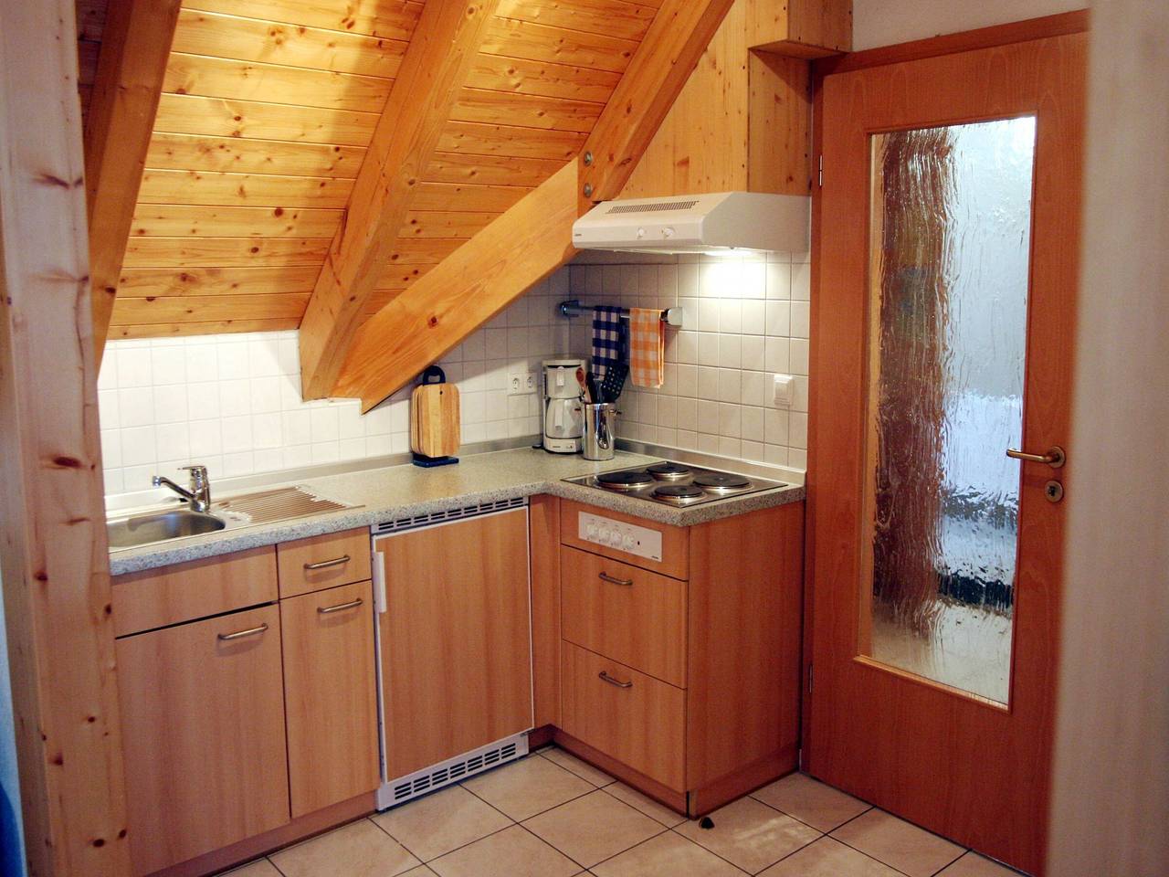 Ganze Wohnung, Sommerhof Rauber - Ferienwohnung 'Typ B 25' mit Seeblick, Gemeinschaftsgarten und Wi-Fi in Immenstaad, Immenstaad am Bodensee