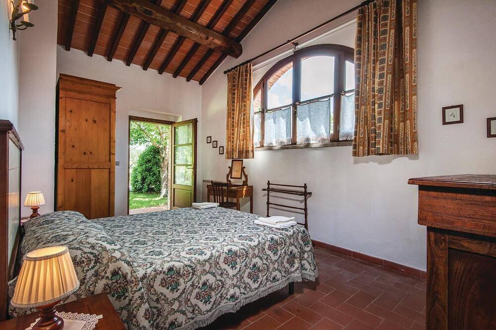 Mooi huis met 2 slaapkamers in. in Trequanda, Provincie Siena