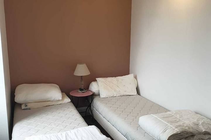 Location de vacances pour 12 personnes, avec jardin à Bocé - 3