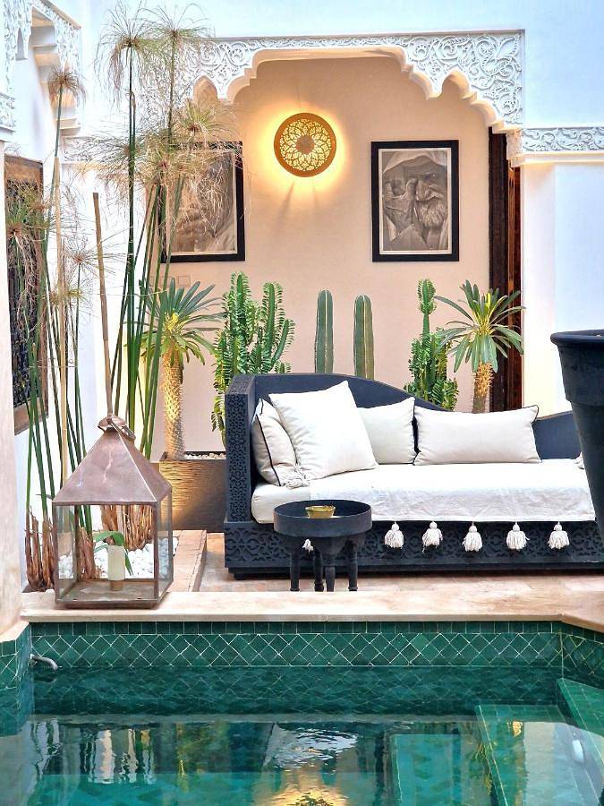 Chambre d’hôte pour 16 personnes, avec piscine ainsi que terrasse et vue à Marrakech - 4