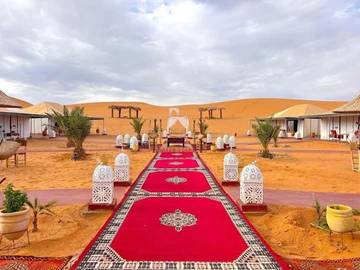 Cottage pour 2 personnes, avec terrasse ainsi que jardin et vue, animaux acceptés dans Merzouga