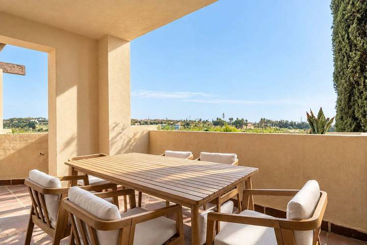 Apartamento entero, Sea & Sun Hills | Sea Views Pool in La Resina, Estepona