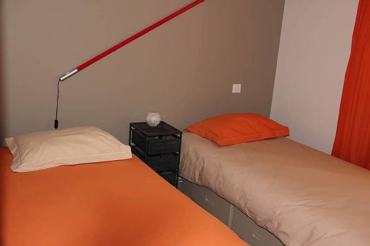 Gîte pour 4 personnes, avec jardin ainsi que jacuzzi et terrasse à Crillon-le-Brave - 4