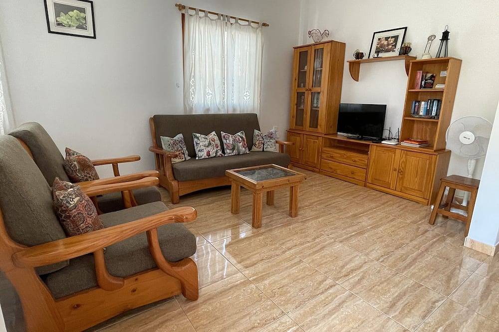 Small cottage in the village, off the main road, with W-Lan in Chelé, Valle Gran Rey