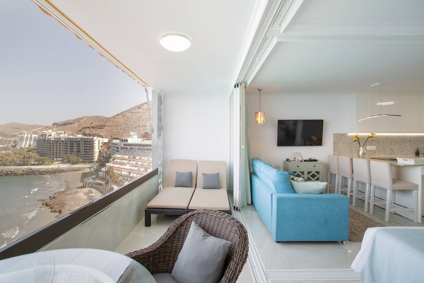 Vacation Home 'Seaside Serenity' with Wi-Fi and Air Conditioning in Arguineguin, Syd Gran Canaria