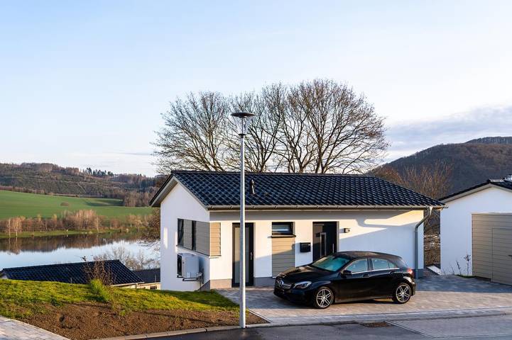 Ferienhaus für 4 Personen, mit Balkon und Sauna, kinderfreundlich in Diemelsee - 2