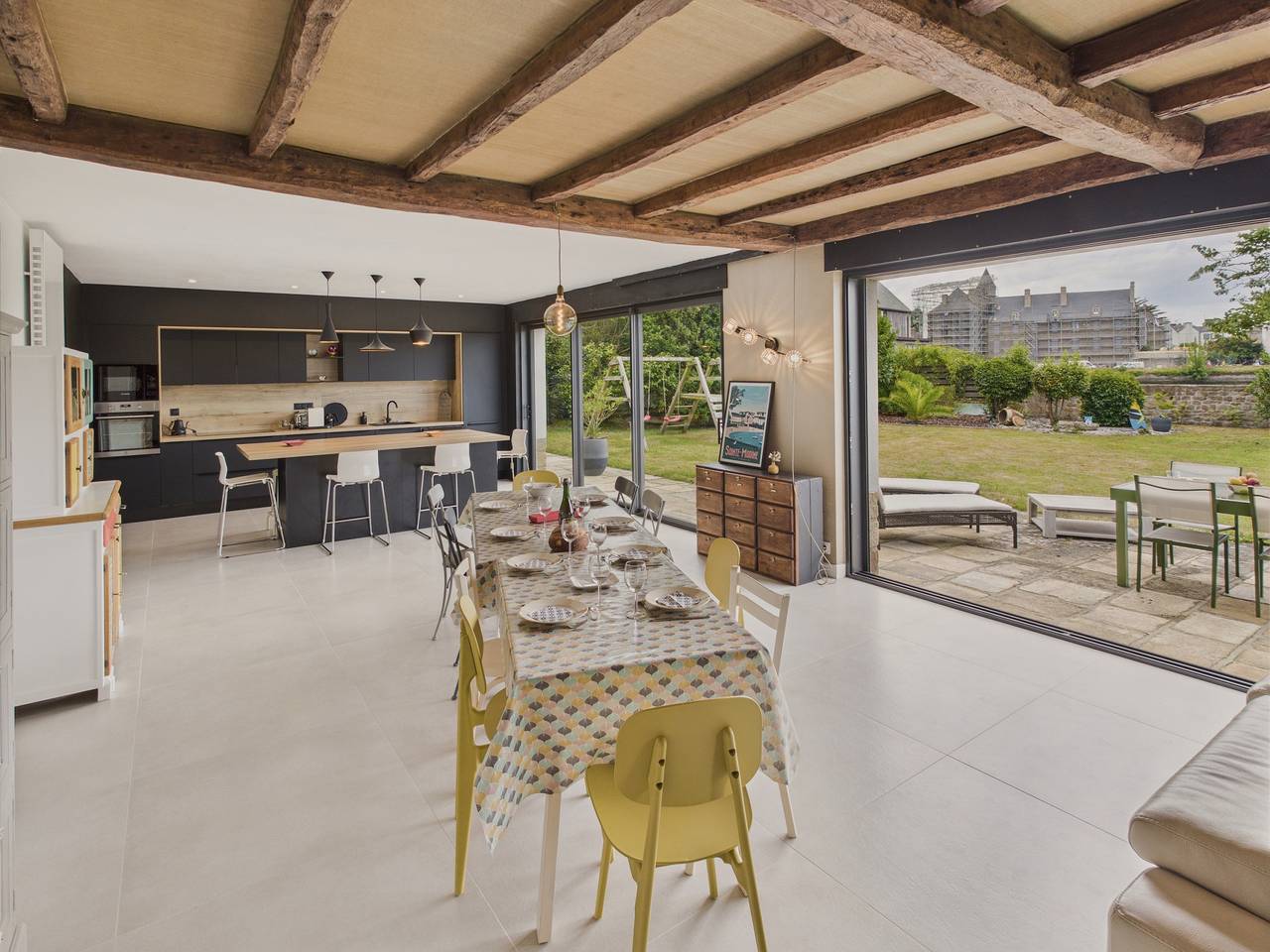 Vue rivière - grande maison et jardin pour 10 in Pont-l'Abbé, Region de Quimper