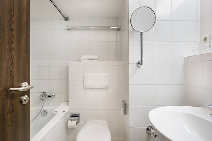 Ganze Ferienwohnung, Apartment zentral in Bochum für 1 Person in Mitte Bochum, Bochum