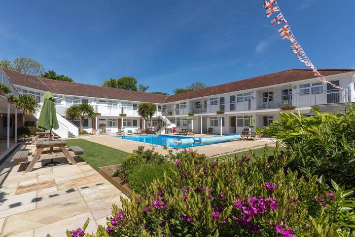 Vakantiewoning voor 4 personen, met zwembad en tuin in Guernsey