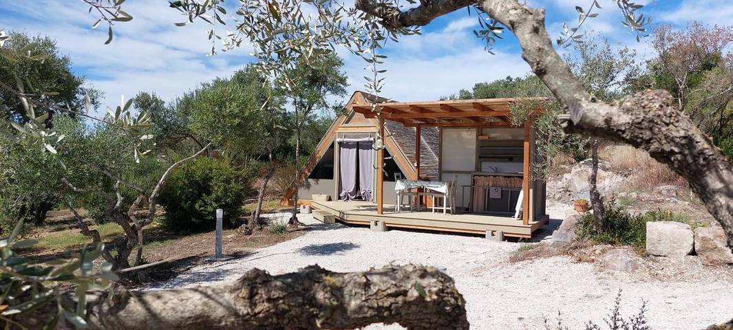 Bungalow per 2 persone, con Terrazza e Giardino nonché Panorama a San Vincenzo