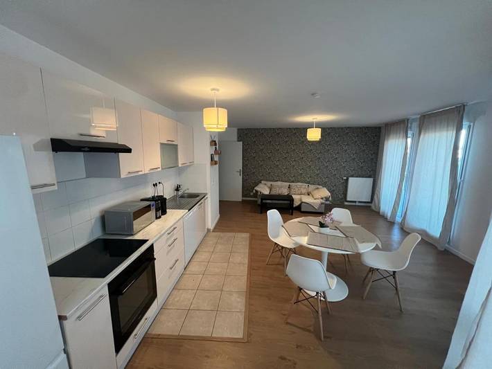 Gîte pour 6 personnes, avec terrasse, animaux acceptés à Villemomble