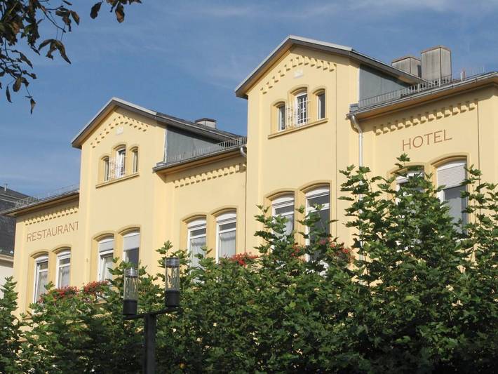 Hôtel pour 3 personnes, avec terrasse ainsi que vue et jardin, animaux acceptés