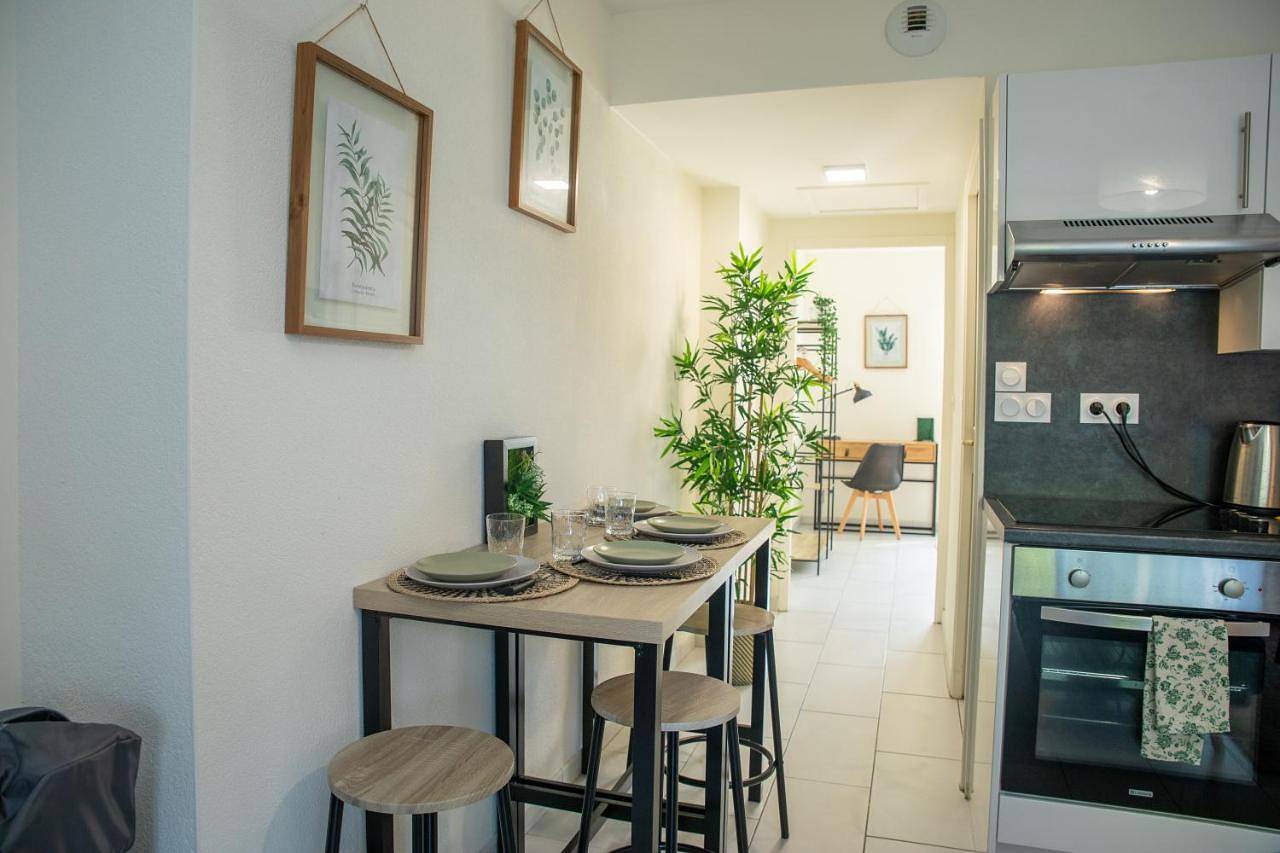 Appartement entier, Djial - proche de Cdg et du Parc Asterix in Dammartin-en-Goële, Seine-et-Marne