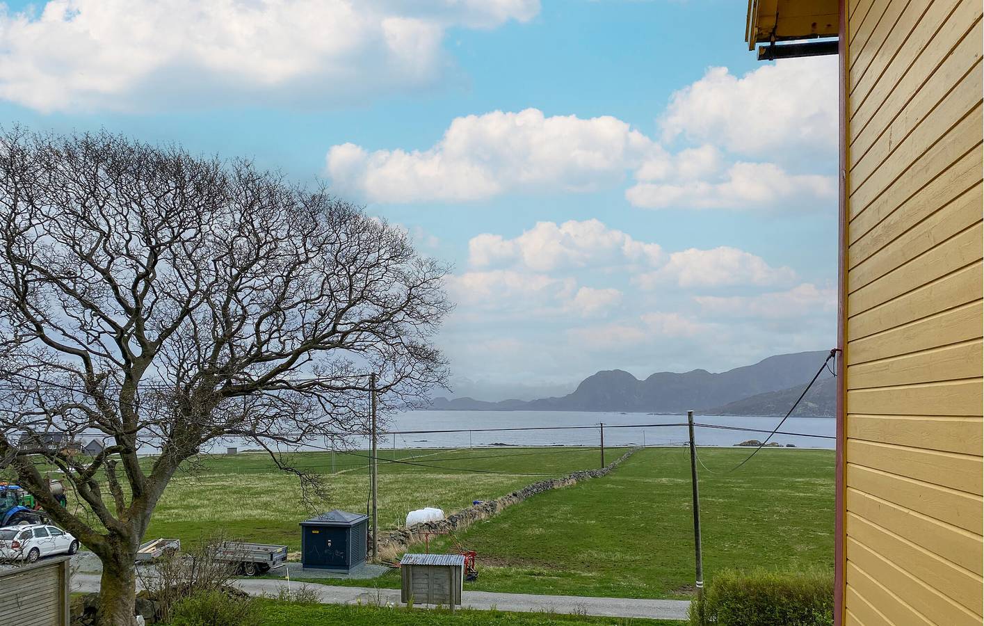 Ferienhaus für 8 Personen mit Terrasse in Herøy
