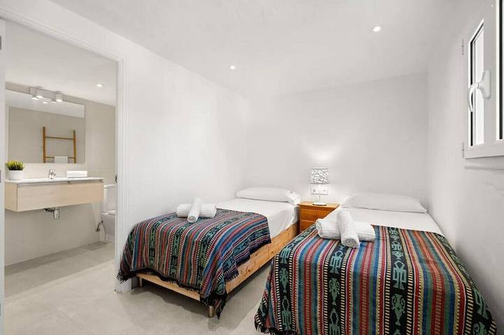 Location de vacances pour 6 personnes, avec jardin et balcon à Port d'Addaia - 4