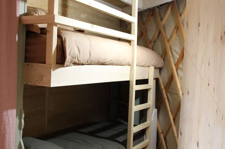 Location de vacances pour 5 personnes, avec jardin à Argenton-les-Vallées - 3