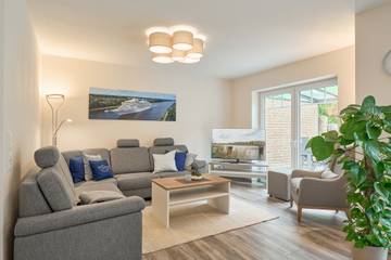 Ferienwohnung für 5 Personen, mit Terrasse und Garten in Mittelholstein