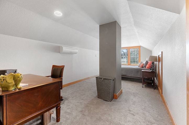 Vacation rental for 6 people, with terrace and yard, with pets in Spearfish