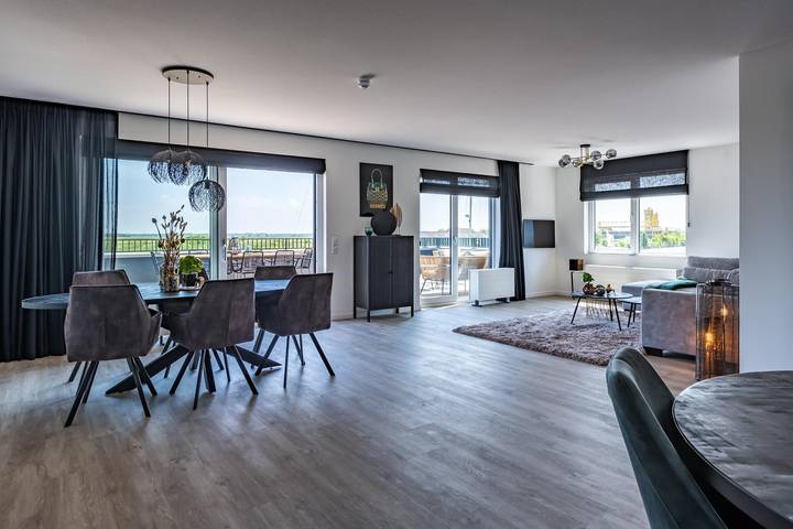 Ferienhaus für 6 Personen, mit Seeblick und Terrasse sowie Balkon/Terrasse in Noord-Beveland - 2