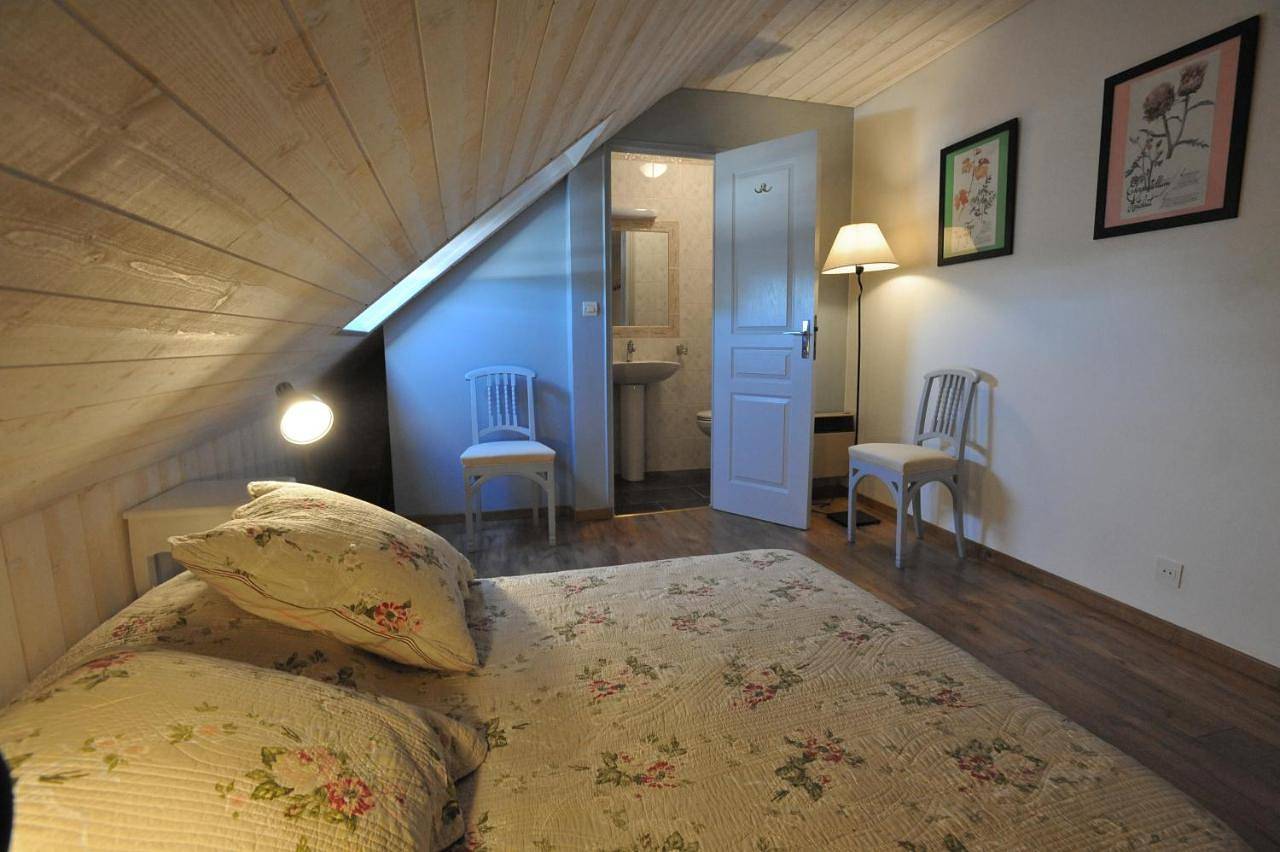 Four-Bedroom House in Ceyssat, Parc naturel régional des Volcans d'Auvergne