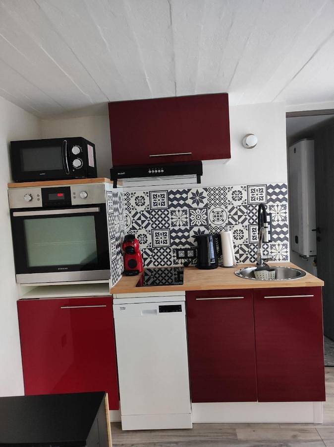 Appartement entier, One-Bedroom Apartment in Holzheim, Région de Strasbourg