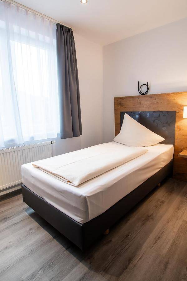 Hotel & Restaurant Bestenheider Stuben in Bestenheid, Wertheim