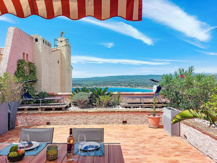 Apartamento de vacaciones para 4 personas, con terraza y jardín - 1