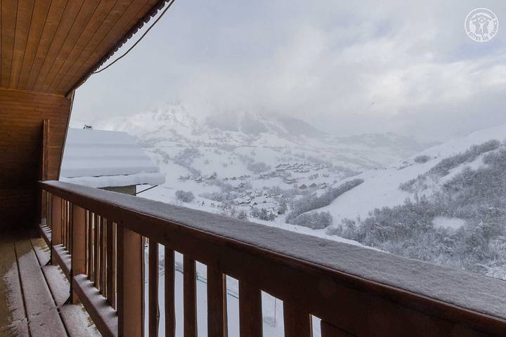 Gîte pour 6 personnes, avec terrasse à Saint-Jean-d'Arves - 2