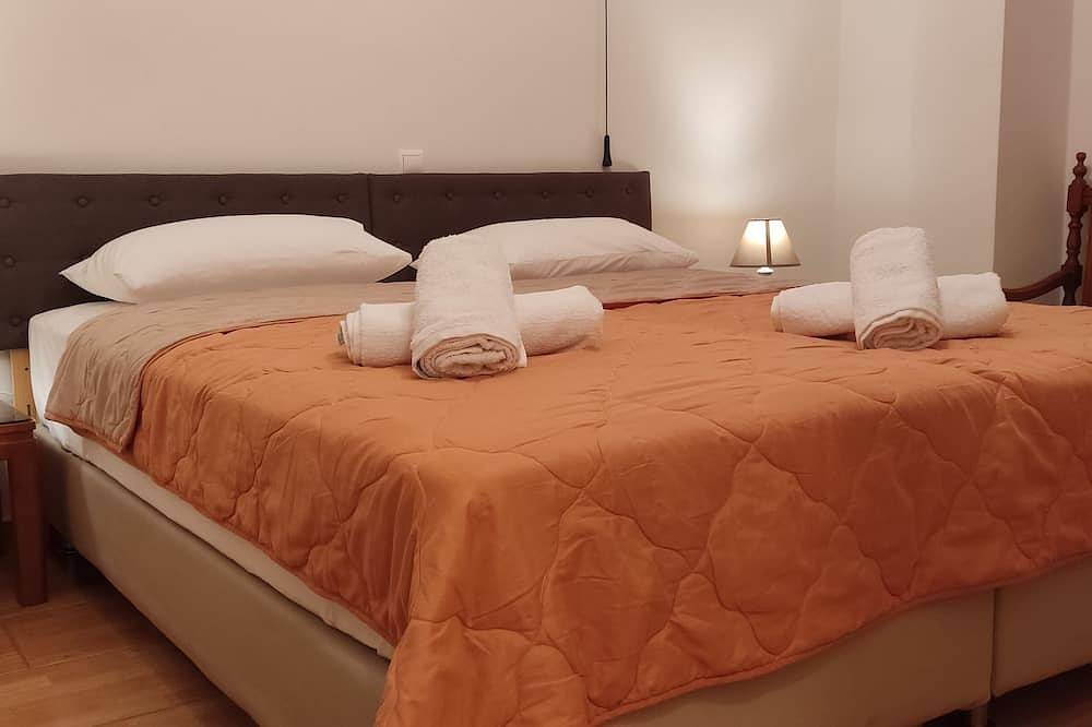 Niki's House is Close to the Famous Aquarium of Crete With Fantastic Beaches in Iraklio-Heraklion und Umgebung