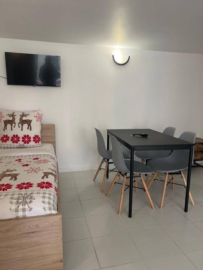 Gîte pour 5 personnes, avec vue et jardin à Palaiseau - 4