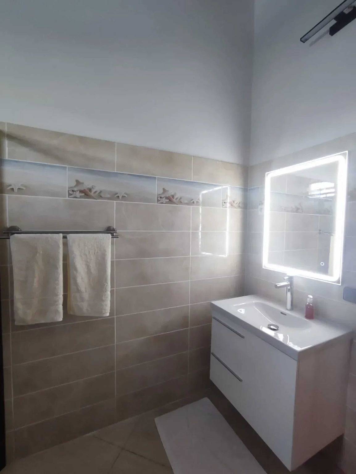 Appartement entier, Appartement avec vue mer à Capesterre-Belle-Eau in Capesterre-Belle-Eau, Guadeloupe