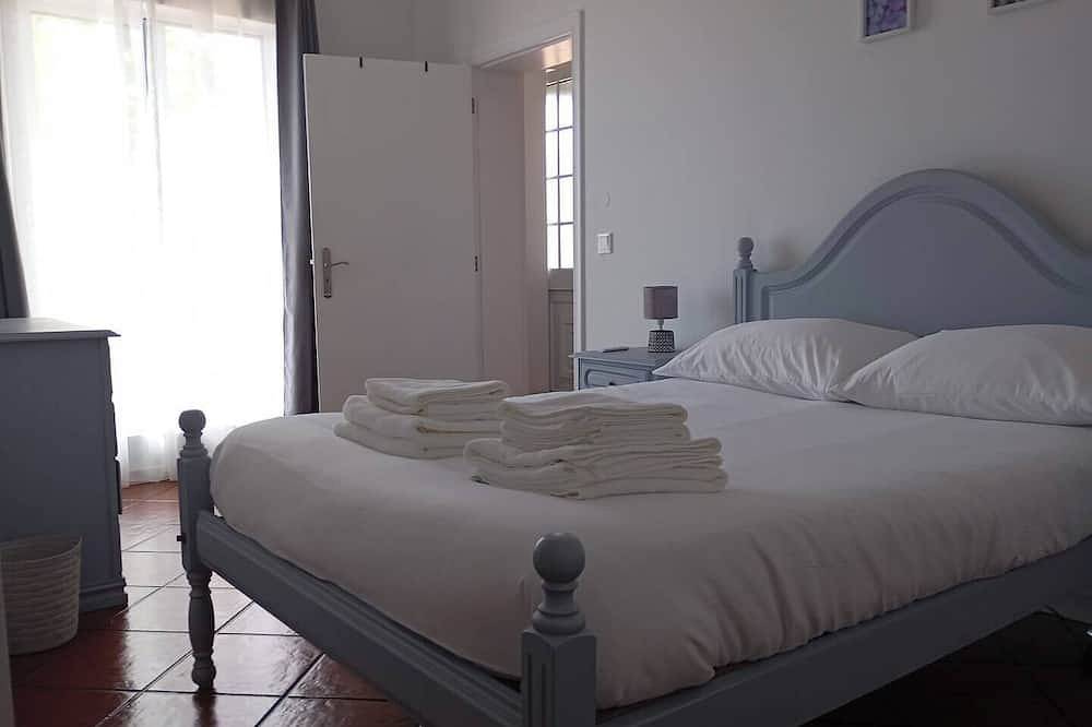 Ganze Wohnung, Biscoitos Top View apartment overlooking the sea with Ac and very fast Wi-Fi in Biscoitos, Terceira (Azoren)