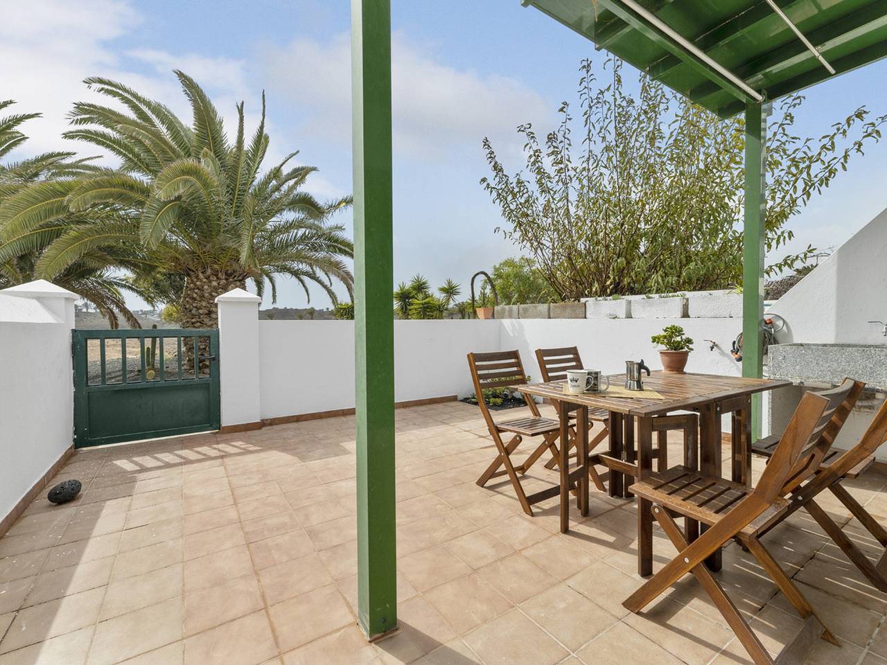 4-bedroom house in Costa Teguise, 8 people, garden and terrace in Costa Teguise, Teguise