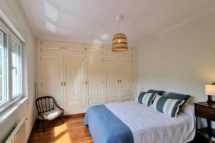 Location de vacances pour 8 personnes, avec jardin et balcon, animaux acceptés dans Balmori - 2