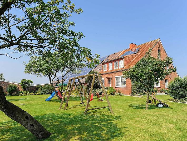 Bauernhof für 4 Personen, mit Balkon und Terrasse sowie Garten in Werdum