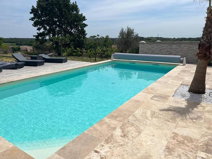 Location de vacances pour 12 personnes, avec vue ainsi que piscine et jardin, animaux acceptés à Pougnadoresse - 2