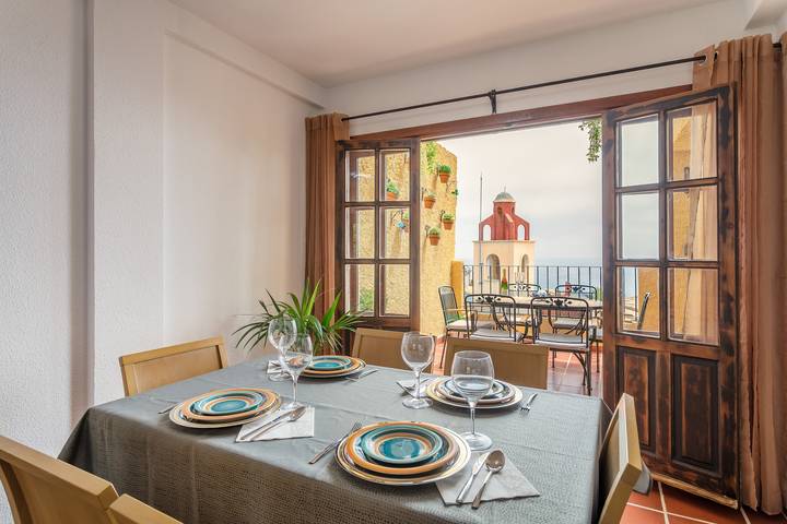 Location de vacances pour 6 personnes, avec Balcon ainsi que Jardin et Bassin pour enfant à El Campello - 4