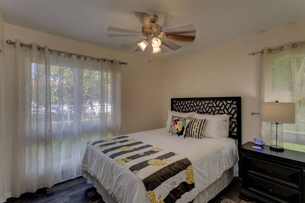 Willkommen bei Hilo Hale Kaumana! Minuten von der Innenstadt von Hilo. Schlaf 6 in Hilo, North Hilo