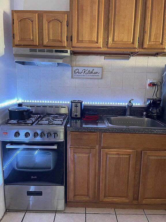 Ganze Wohnung, Cozy Freeport Retreat / 8 min Loffs Lake / Pets 🐶 in Nassau County