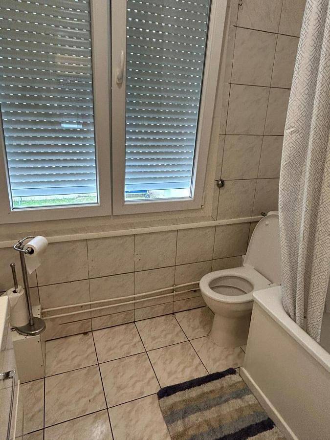 Appartement entier, Best holliday Home for family newly renovated in Garges-lès-Gonesse, Val-d'Oise