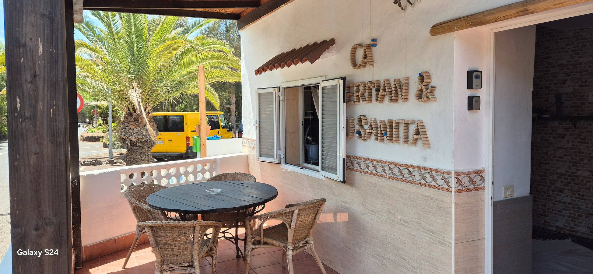 Ganze Wohnung, Apartment "Casa German Y Susanita" mit Terrasse; Parkplatz auf der Straße vorhanden, Haustiere erlaubt in La Lajita, Pájara
