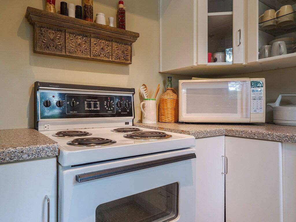 North Lake 1 Schlafzimmer Water Front Retreat an der Sunshine Coast in Sunshine Coast Regional District